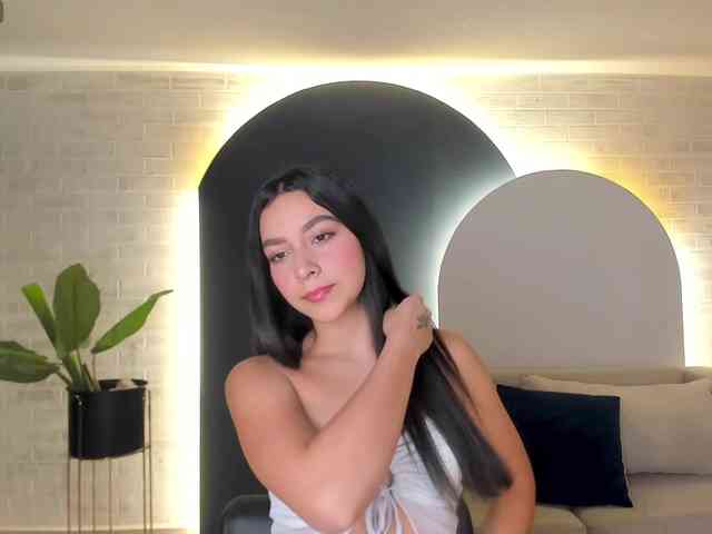 SophieKiss1 webcam