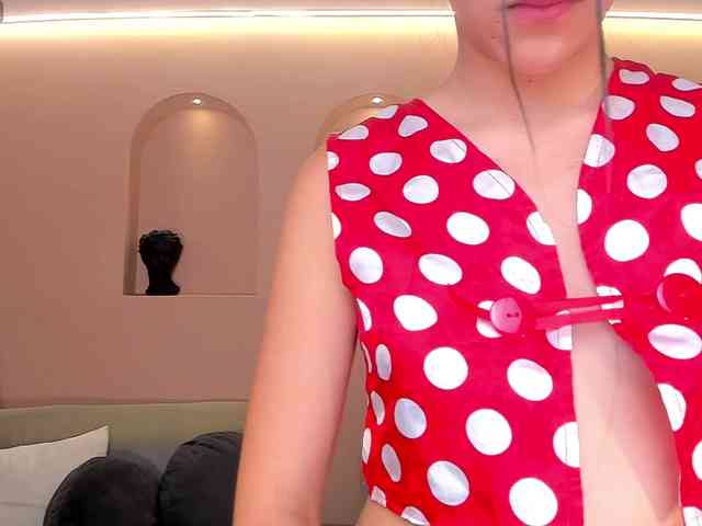 SophieKiss1