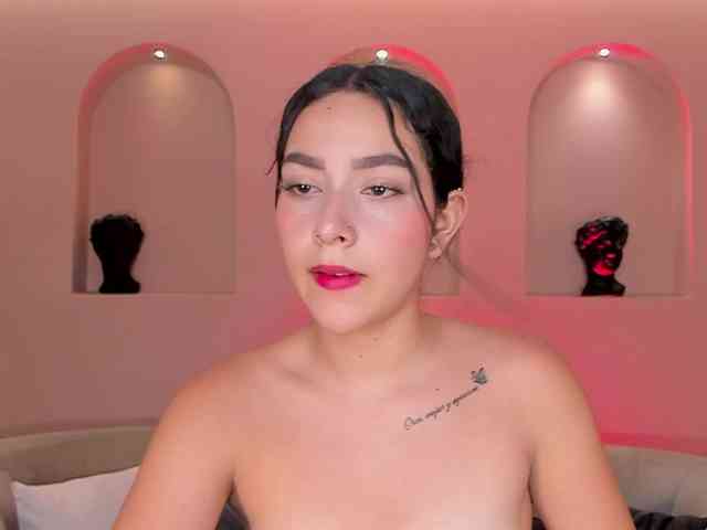 SophieKiss1
