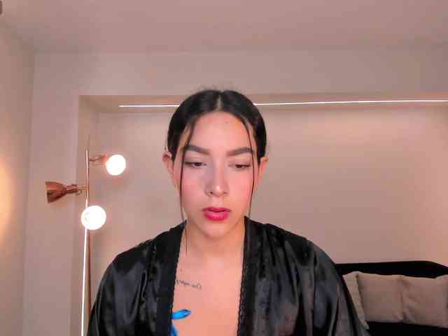SophieKiss1
