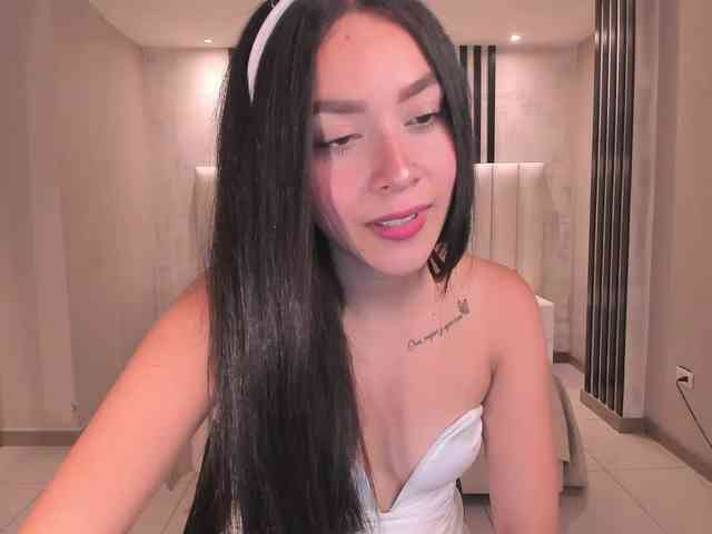 SophieKiss1 webcam
