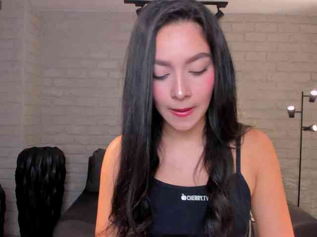 SophieKiss1 webcam