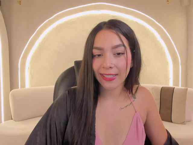 SophieKiss1
