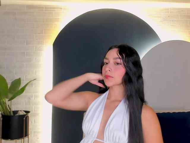 SophieKiss1 webcam