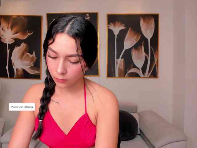SophieKiss1