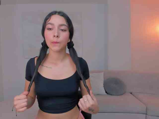 SophieKiss1