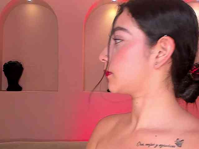 SophieKiss1