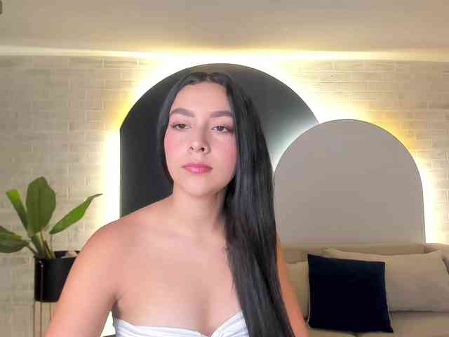 SophieKiss1 webcam