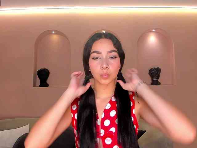 SophieKiss1