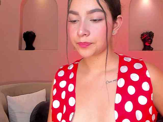 SophieKiss1