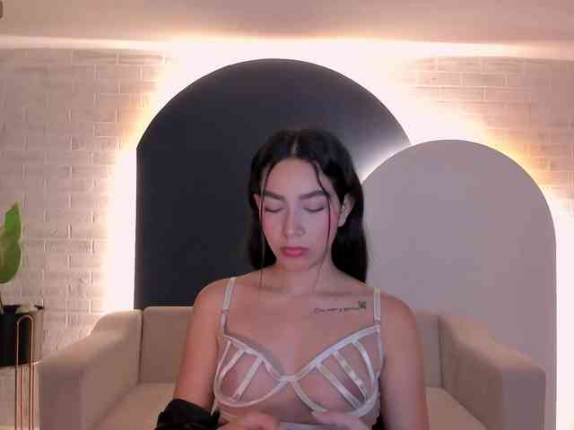 SophieKiss1