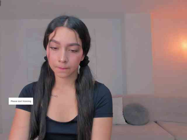 SophieKiss1