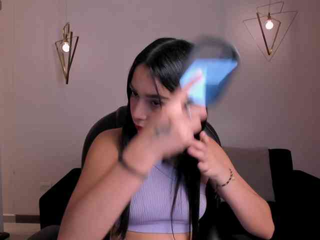 SophieKiss1