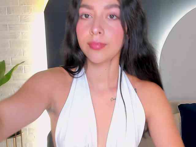 SophieKiss1 webcam