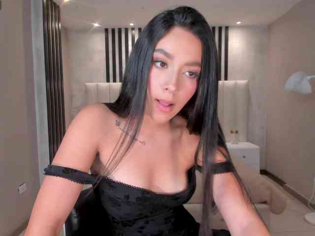 SophieKiss1 webcam