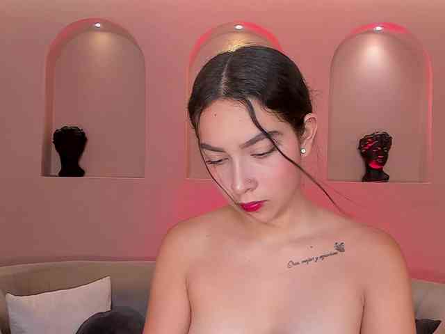 SophieKiss1