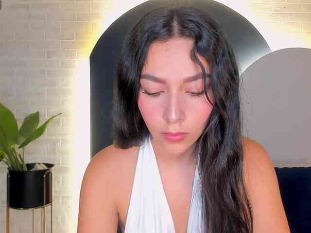 SophieKiss1 webcam