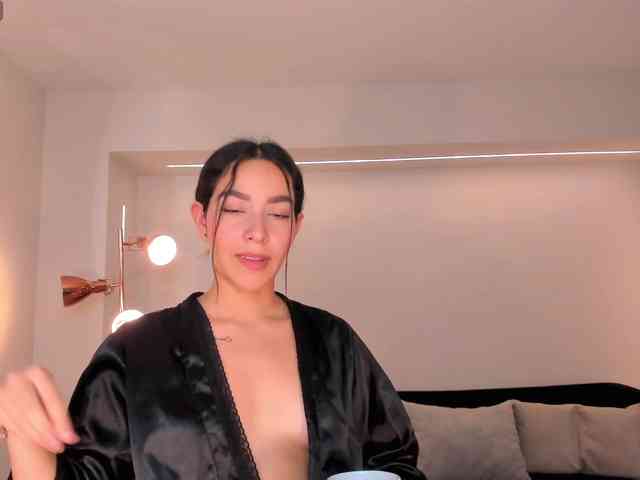 SophieKiss1