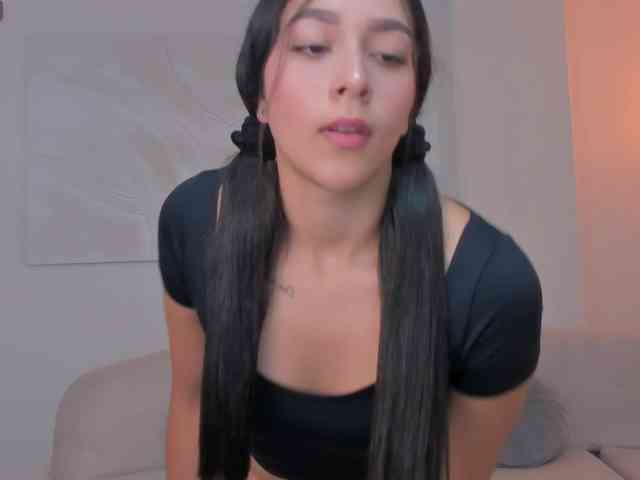 SophieKiss1