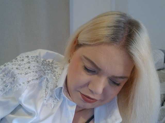Ayse95