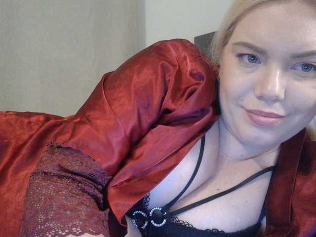 Ayse95 live cam on BongaCams