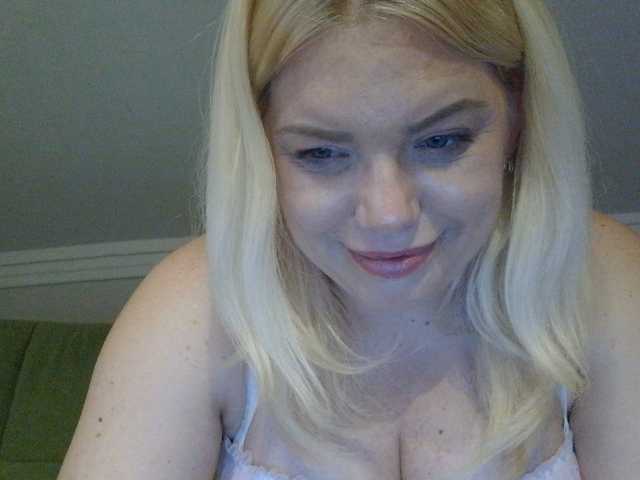 Ayse95 live cam preview