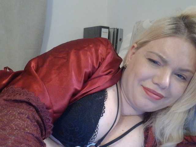 Ayse95 live cam on BongaCams