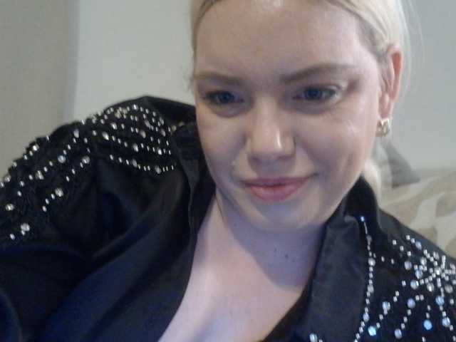 Ayse95 live cam on BongaCams