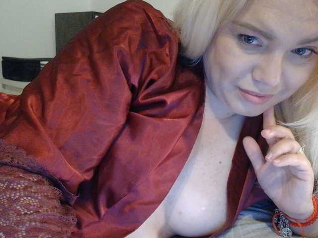 Ayse95 live cam on BongaCams