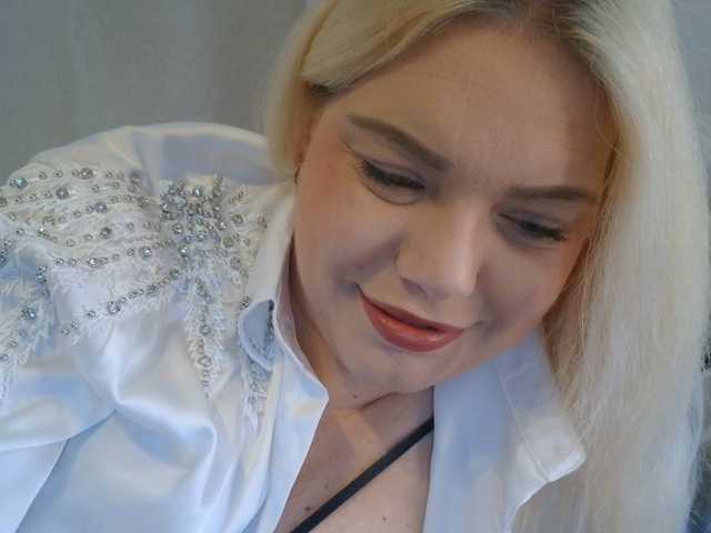 Ayse95 live cam on BongaCams