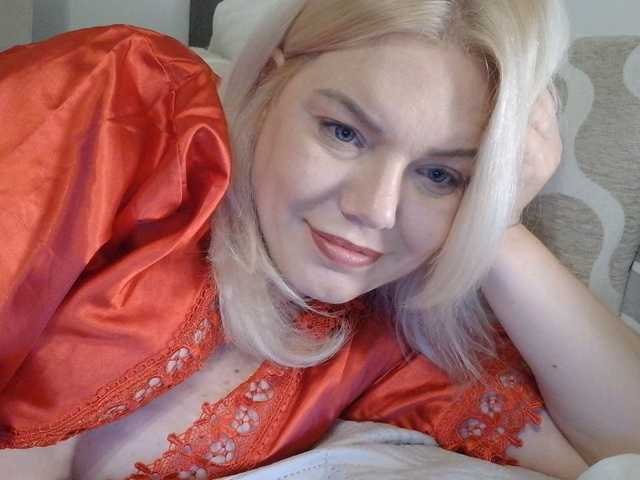 Ayse95 live cam on BongaCams