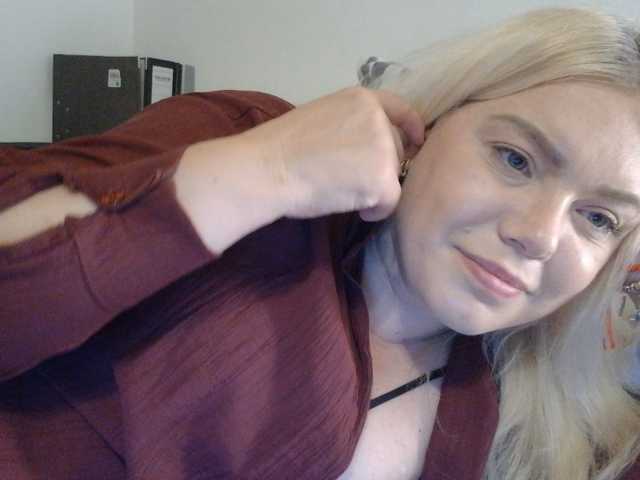 Ayse95 live cam on BongaCams