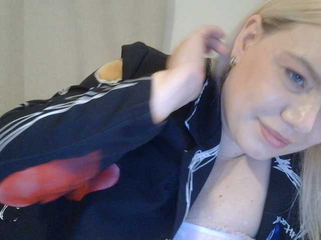 Ayse95 live cam on BongaCams