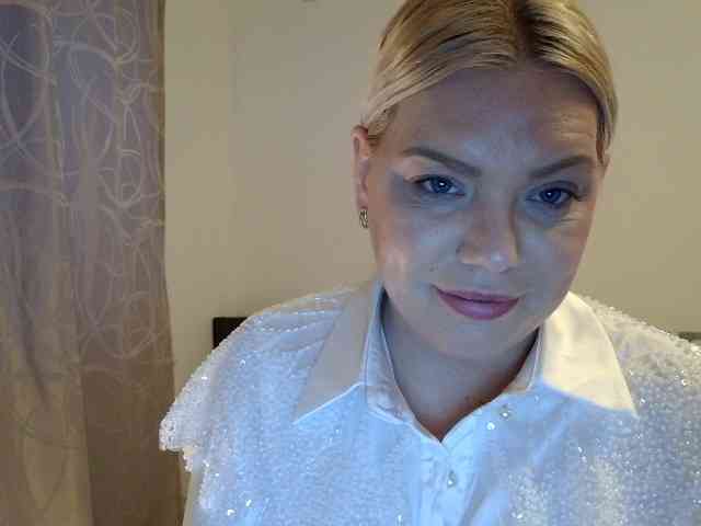 Ayse95 webcam