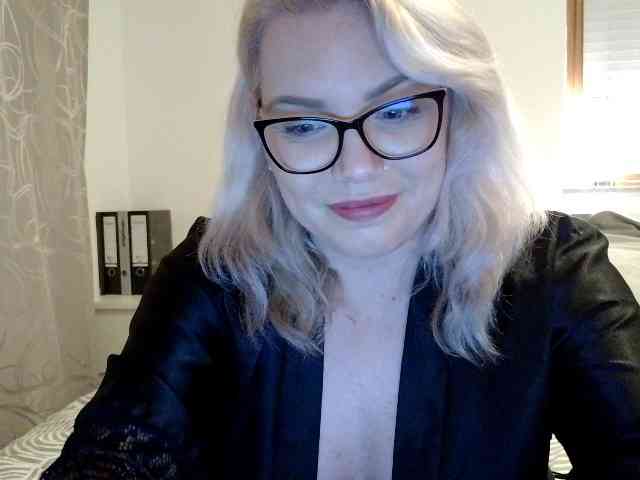 Ayse95 webcam