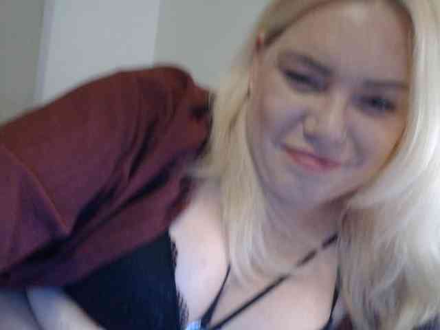 Ayse95 webcam