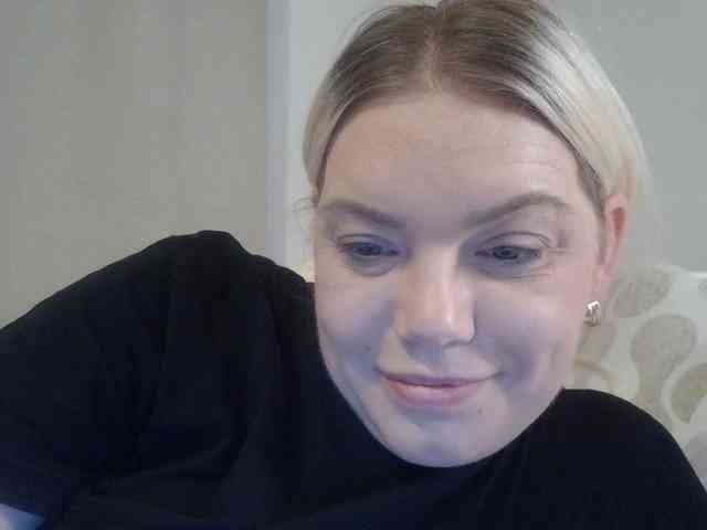 Ayse95 webcam