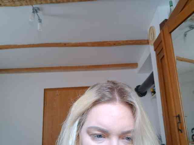 Ayse95 webcam