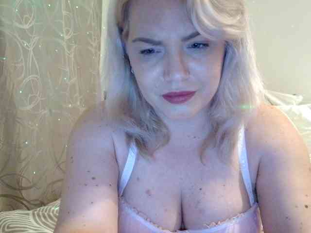 Ayse95 webcam