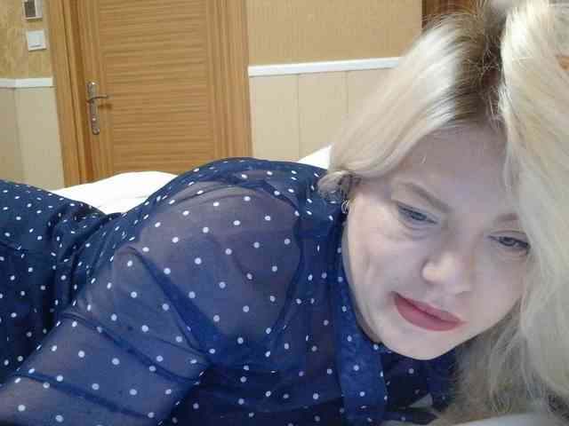 Ayse95 webcam