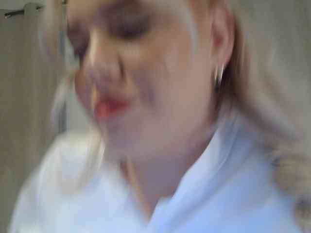 Ayse95 webcam