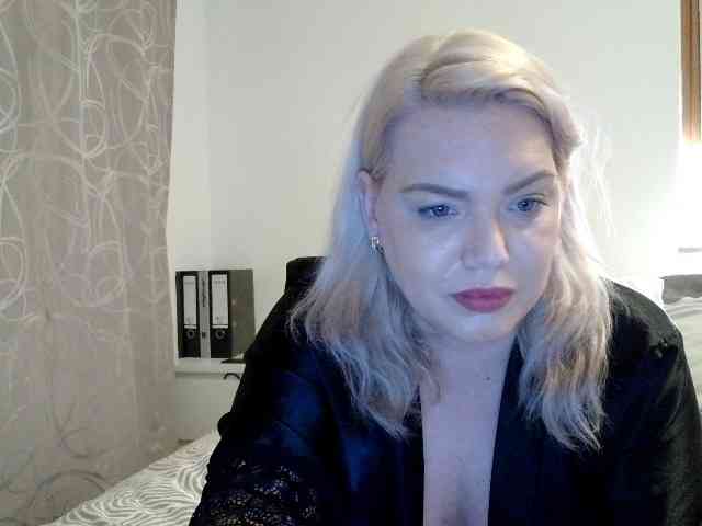 Ayse95 webcam