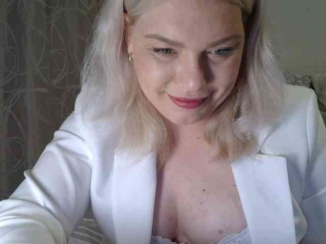 Ayse95 webcam