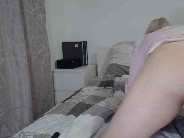 Ayse95 webcam