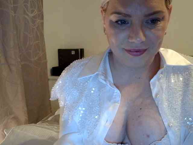 Ayse95 webcam