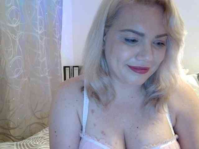 Ayse95 webcam