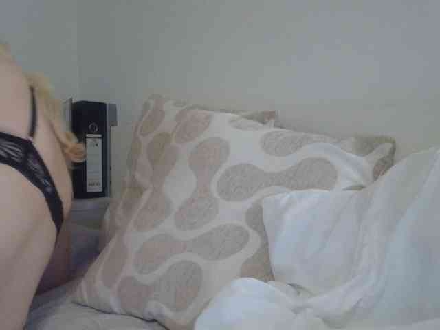 Ayse95 webcam