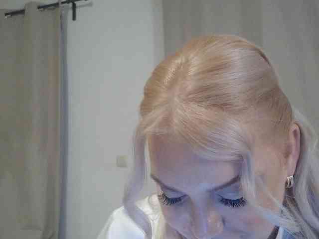 Ayse95 webcam