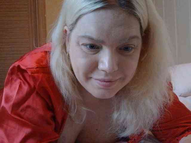 Ayse95 webcam