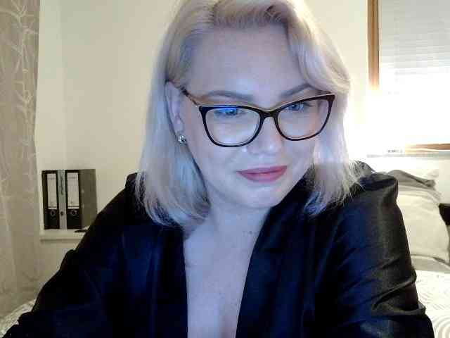 Ayse95 webcam